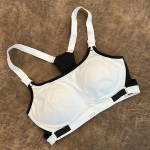 VSX padded adjustable sports bra